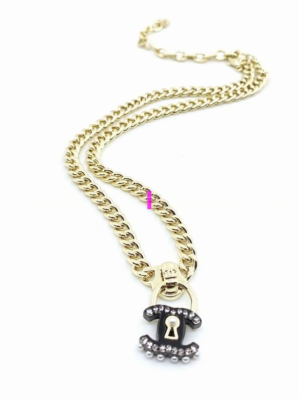 Chanel Necklaces 432